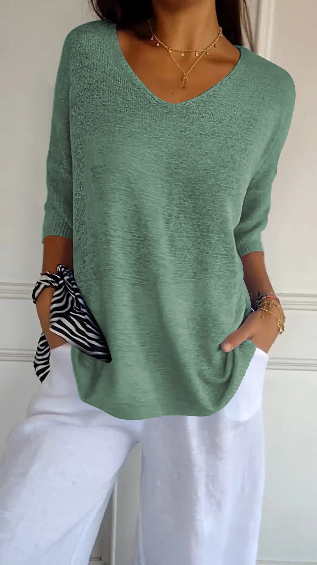 Mila | Women's Relaxed Fit V-Neck Knit Everyday Top