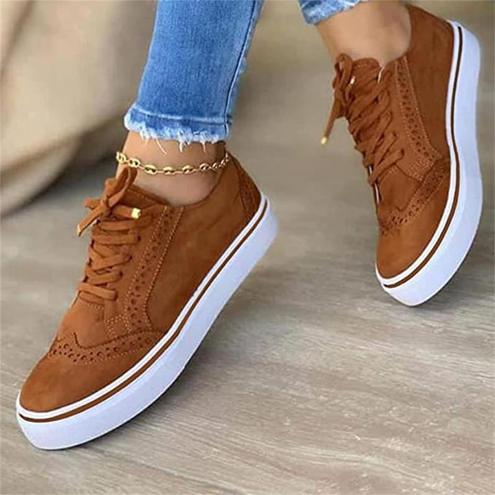 Vera | Women's Cushioned Platform Lace-Up Sneakers
