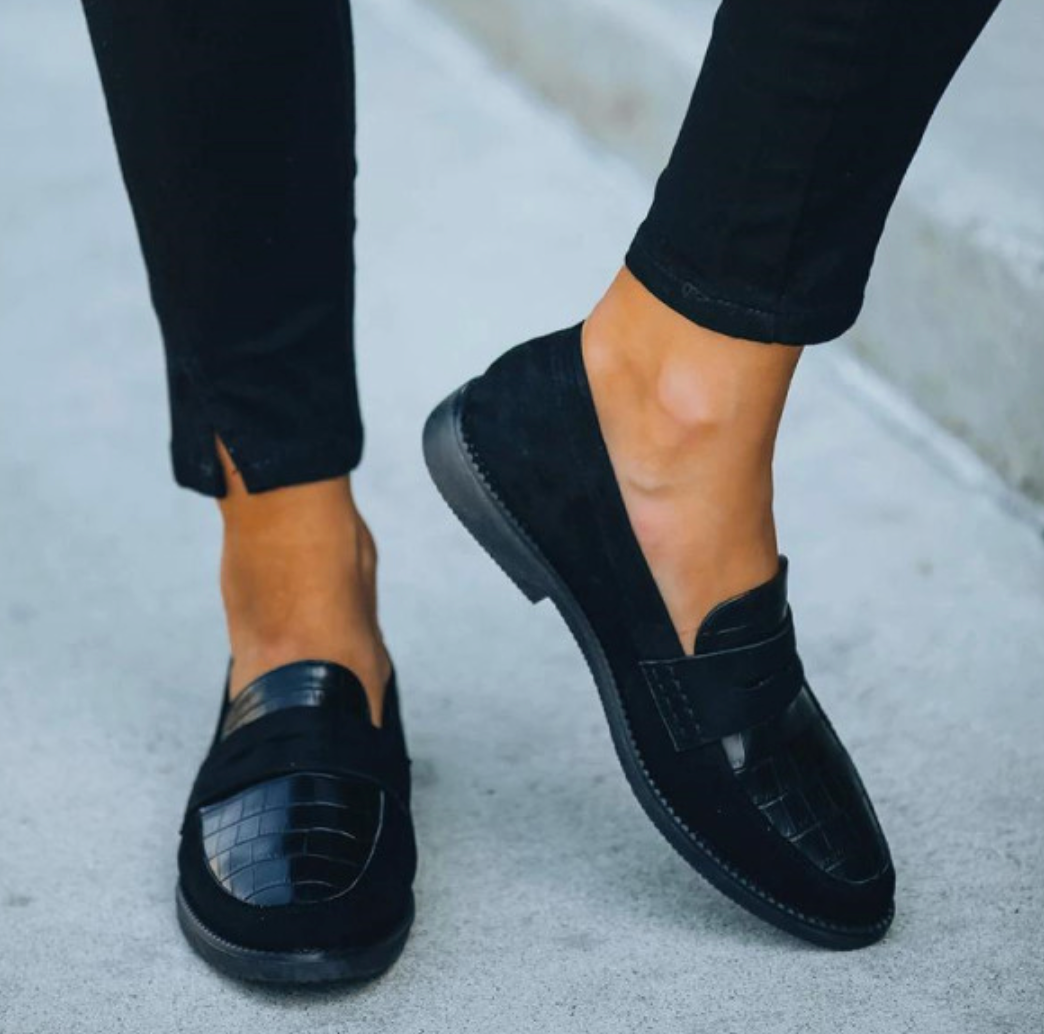 Ruby | Women's Textured Slip-On Classic Loafers