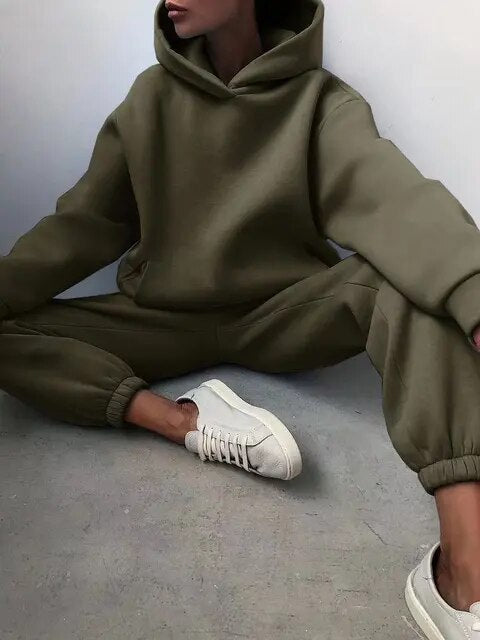 Nova | Women's Cozy Hoodie And Jogger Set