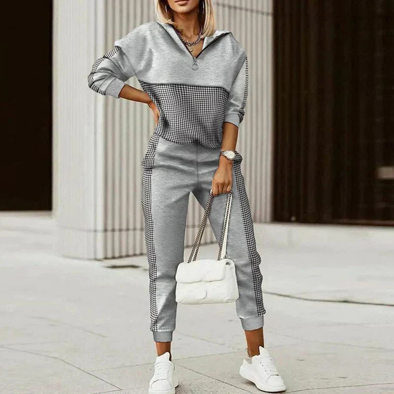Nova | Women's Contrast Panel Zip Neck Tracksuit Set