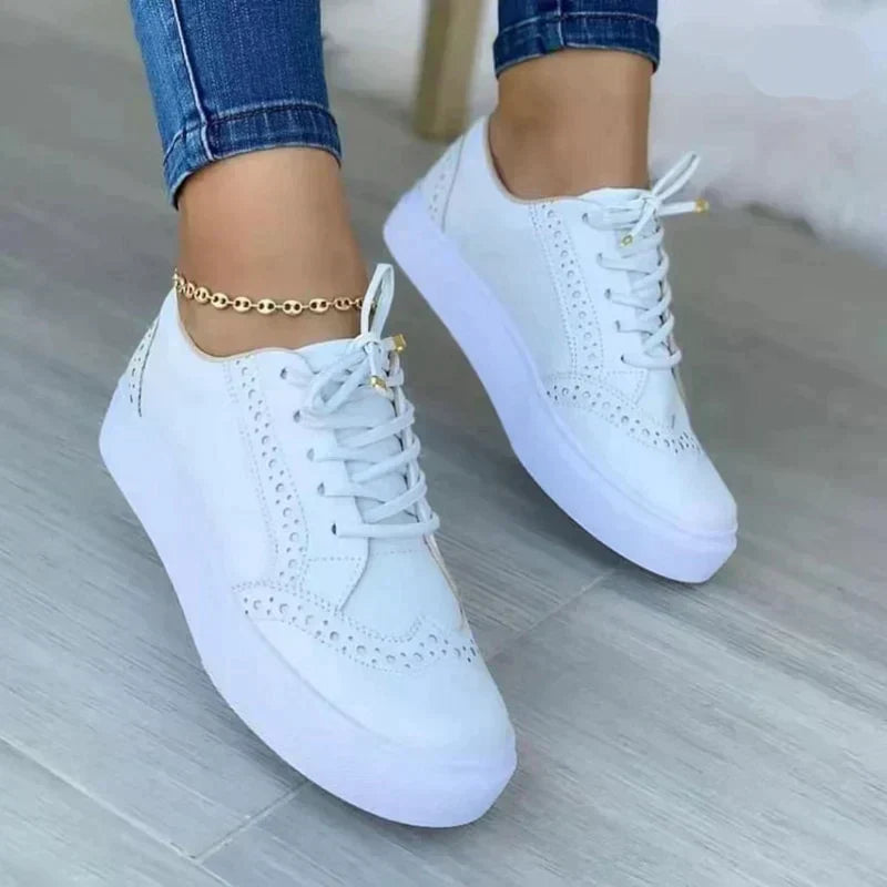 Vera | Women's Cushioned Platform Lace-Up Sneakers