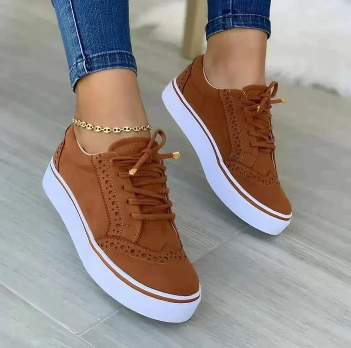 Vera | Women's Cushioned Platform Lace-Up Sneakers