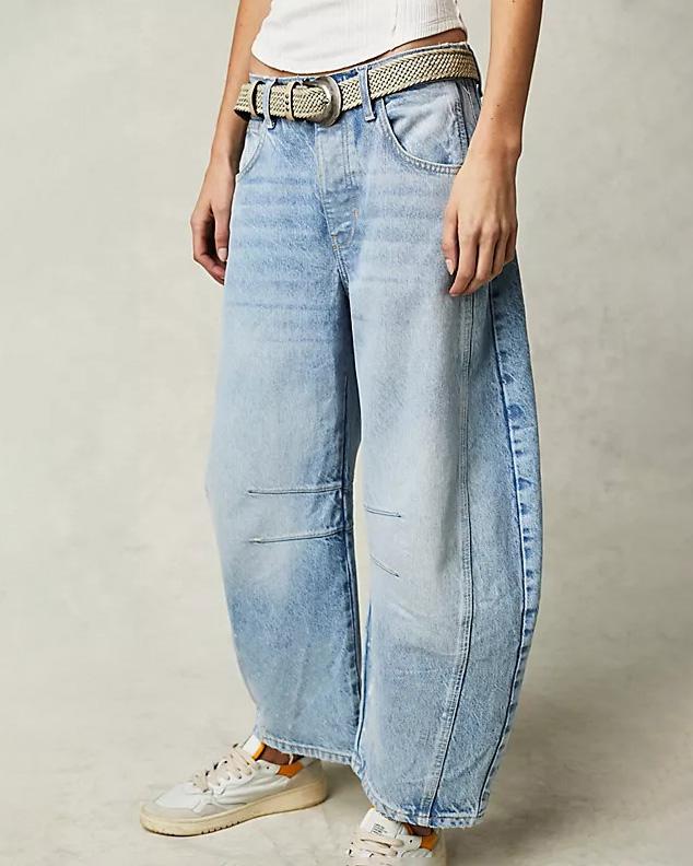 Nina | Women's Relaxed Mid-Rise Barrel Leg Denim Jeans